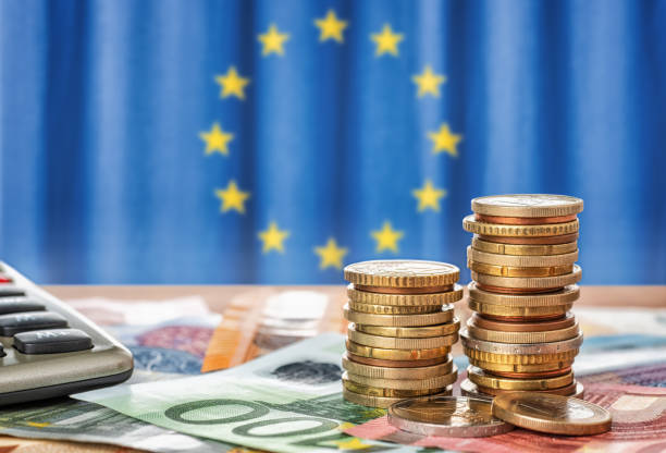 Financial Aid & Scholarships in Europe: Complete Guide